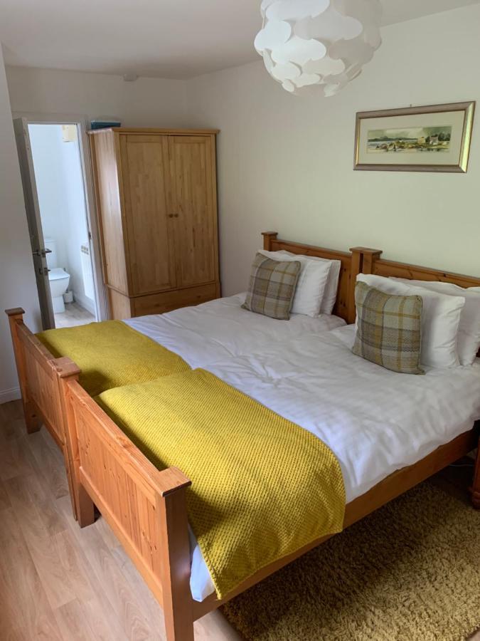 Alt-An Ensuite Self Catering Apartment With Twin Bedroom Fort William Exterior photo